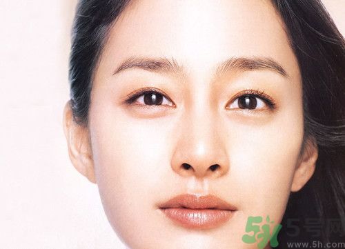 冬天痘痘越來越多是怎么回事？冬天痘痘要怎么去除