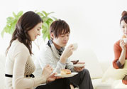 怎么樣才知道對(duì)方喜歡自己?jiǎn)?？喜歡一個(gè)人會(huì)做什么？
