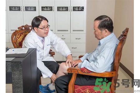膝蓋痛怎么辦？膝蓋痛如何治療好？