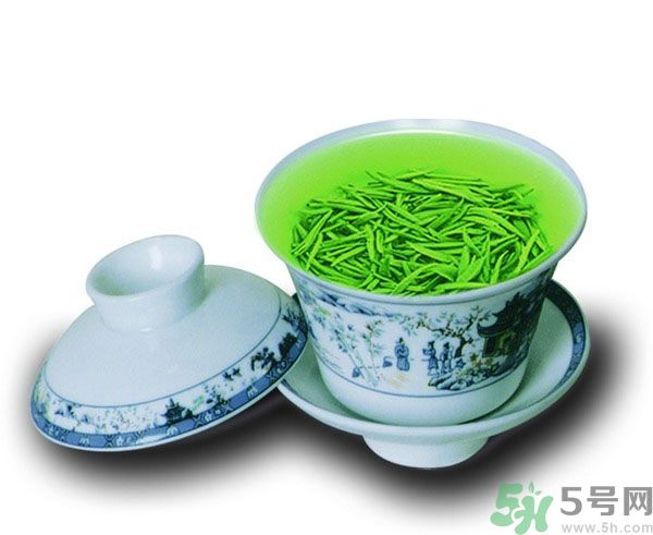 春天喝紅茶好不好？春天喝紅茶還是喝綠茶好呢？