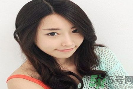 臉大的女生適合短發(fā)嗎？臉大的女生適合什么發(fā)型？