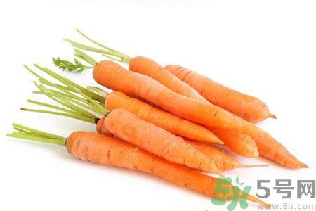 長(zhǎng)痘痘肌膚干燥怎么辦？肌膚干燥吃什么食物好？