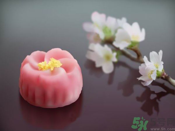美翻了，櫻花可以做什么吃？櫻花茶怎么做？