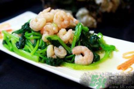 菠菜可以喝豆腐一起吃嗎？菠菜可以喝蝦一起吃嗎？