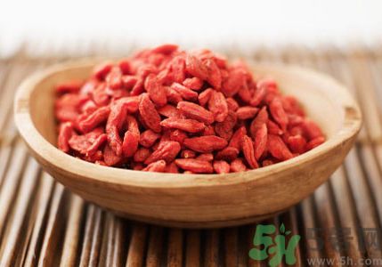 吃枸杞能治體虛嗎？怎么正確吃枸杞？