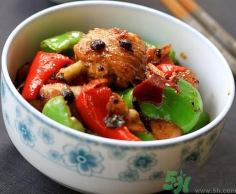 吃剩菜有危害嗎？什么類剩菜不能吃呢？
