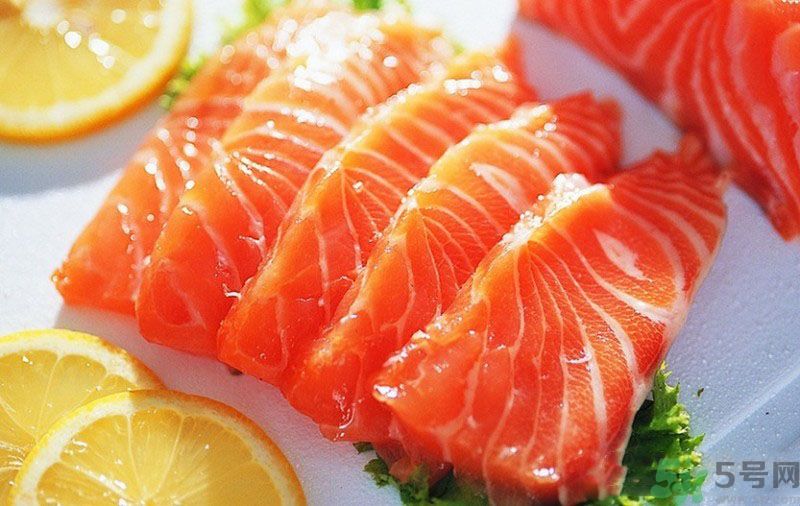 吃生肉長(zhǎng)寄生蟲(chóng)？哪些生肉吃了會(huì)致命？