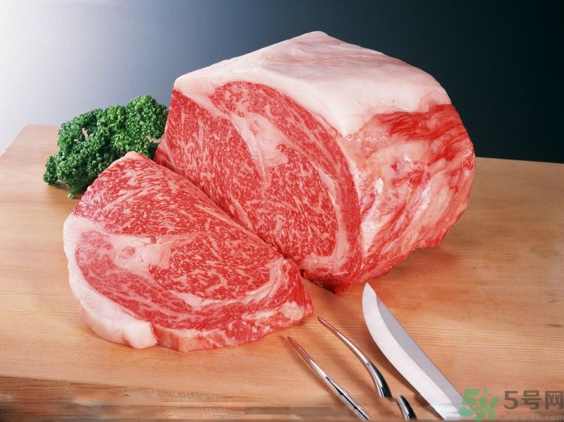 吃生肉長(zhǎng)寄生蟲(chóng)？哪些生肉吃了會(huì)致命？