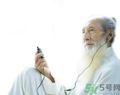 從身體特征看出你是否長壽？要長壽學(xué)要做這些？
