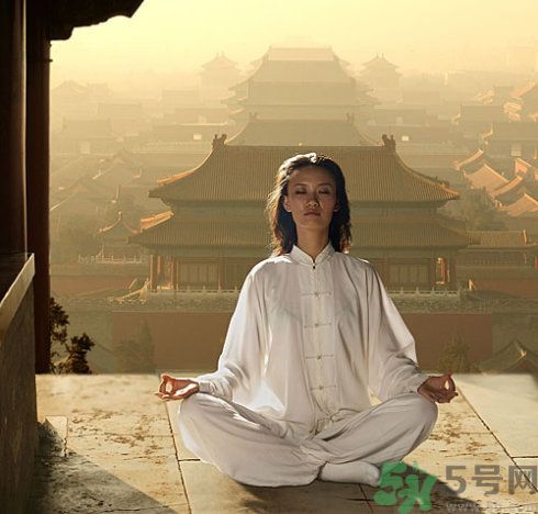 從身體特征看出你是否長壽？要長壽學(xué)要做這些？