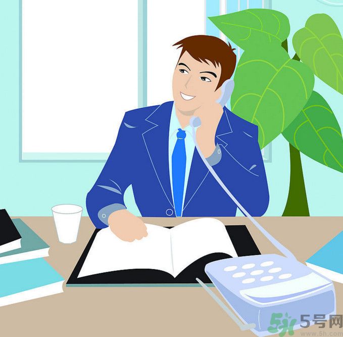 久坐會(huì)得腰間盤(pán)突出嗎？久坐有什么壞處？