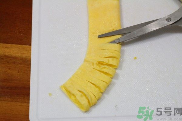 蘆筍開花了還可以吃嗎？蘆筍尾部開花能吃嗎？