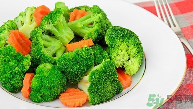 微波爐可以做青菜嗎？微波爐做青菜有營(yíng)養(yǎng)嗎？