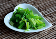 鼻炎能吃芹菜嗎？鼻炎吃芹菜好嗎？