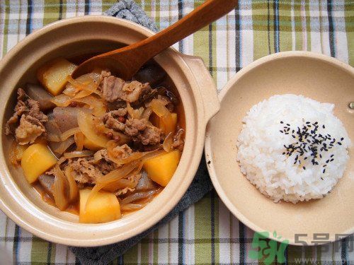 土豆絲和土豆片哪個(gè)更好吃？土豆片可以炒什么？