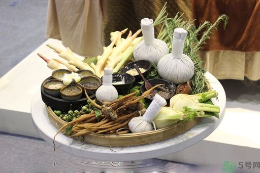 胃潰瘍吃什么藥？調(diào)理胃潰瘍的藥有哪些？
