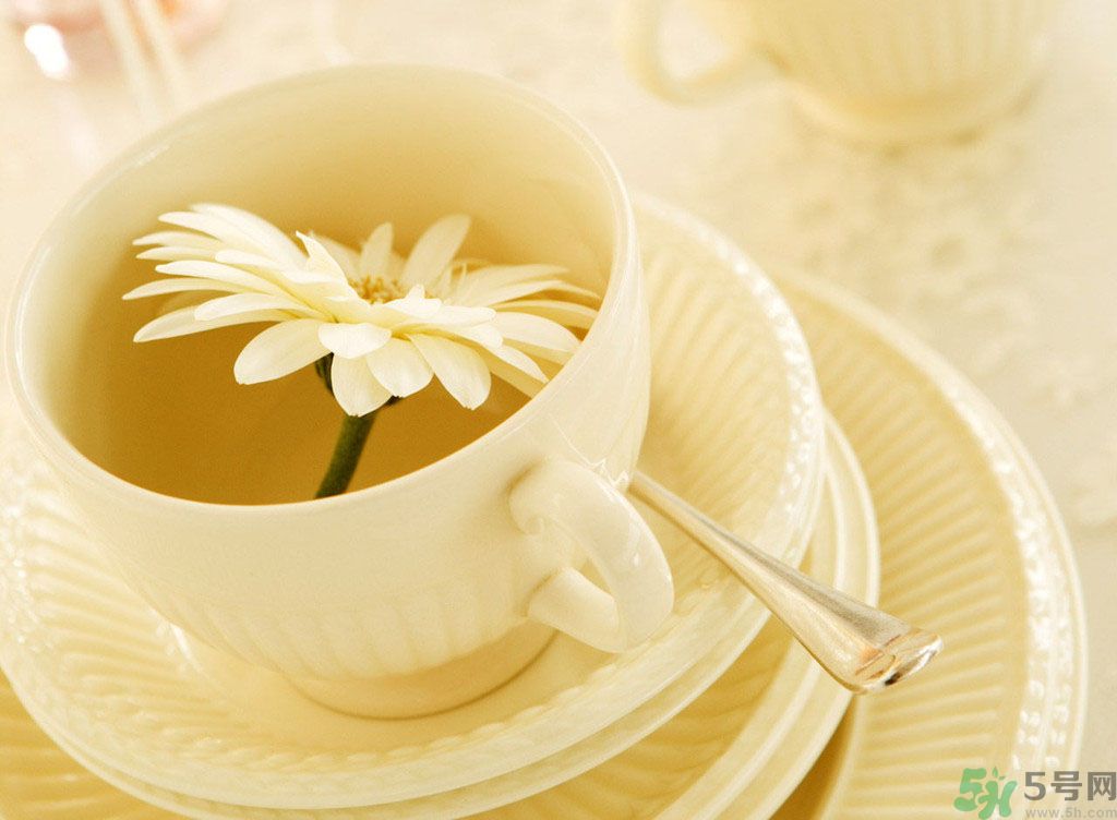 胃潰瘍可以喝茶嗎？胃潰瘍喝茶好嗎？