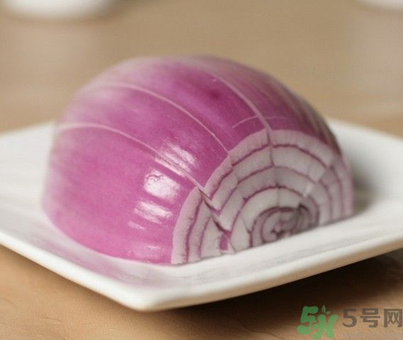 洋蔥可以和魚一起吃嗎？洋蔥不可以和什么一起吃？
