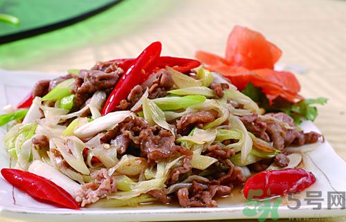 孕婦能吃蔥爆羊肉嗎？蔥爆羊肉很滋補(bǔ)嗎？