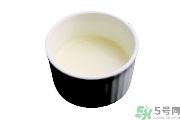 牛奶過期了還能怎么利用？牛奶能去魚腥味嗎？
