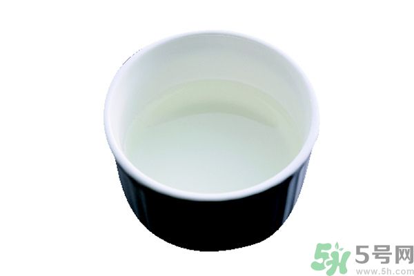 牛奶過期了還能怎么利用？牛奶能去魚腥味嗎？