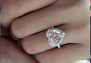 朱孝天向女友求婚 求婚鉆戒幾克拉？