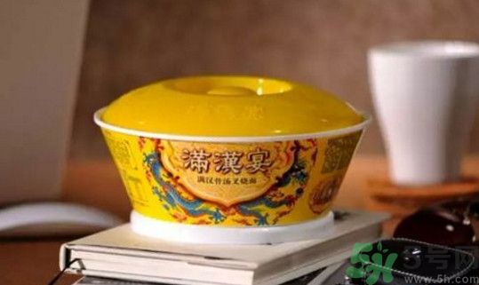 滿漢宴方便面多少錢一桶？滿漢宴方便面多少錢一箱？