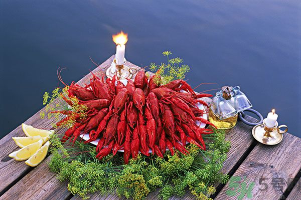 油燜大蝦為什么肉散了？油燜大蝦怎么做肉不散？