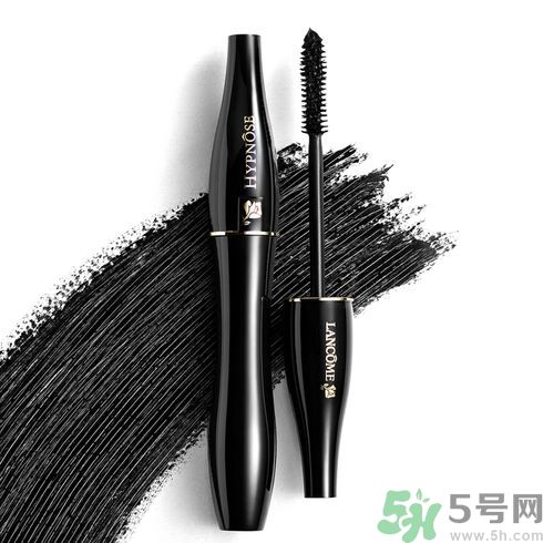 蘭蔻夢魅睫毛膏會結(jié)塊嗎？蘭蔻夢魅睫毛膏怎么樣？