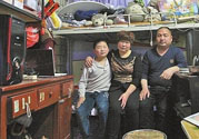住窩棚夫婦倆十多年堅(jiān)守女兒失蹤路口 如何預(yù)防孩子走失？