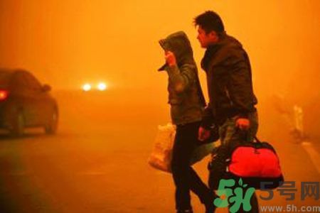 沙塵暴逼近北京到哪里了？遇到沙塵暴怎么辦？