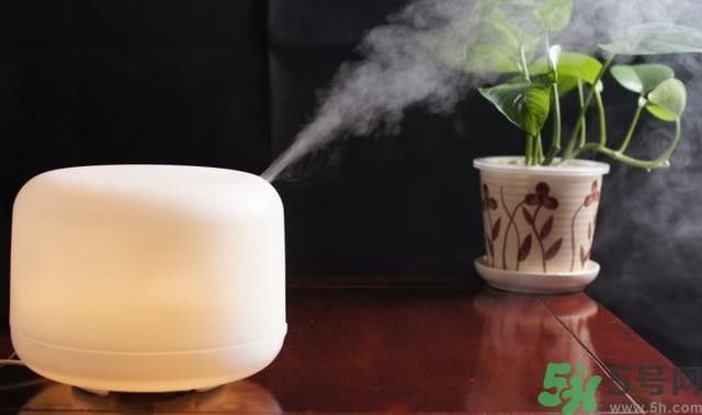 加濕器不適合什么人用？使用加濕器要注意些什么？