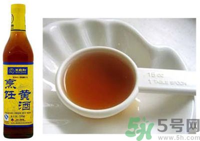 白酒能代替料酒做菜嗎？白酒可以用來(lái)做菜嗎？