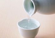 白酒能代替料酒做菜嗎？白酒可以用來做菜嗎？