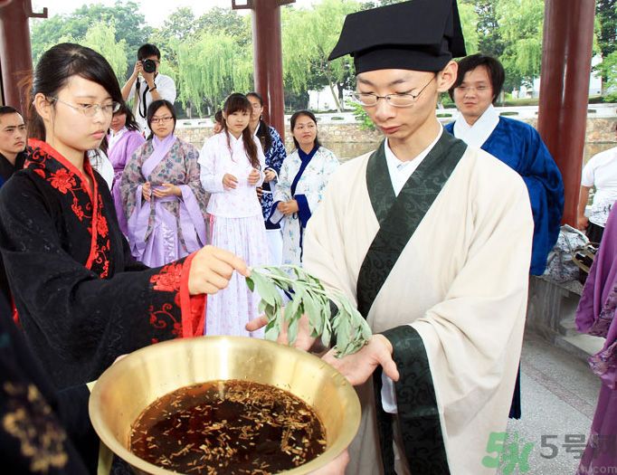 端午節(jié)是哪一天？端午節(jié)什么習(xí)俗呢？