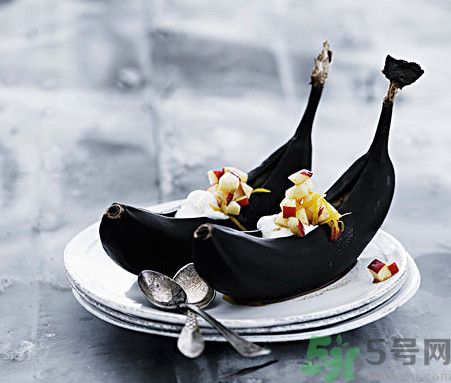 香蕉皮有黑點(diǎn)還能吃嗎？香蕉怎么保存不變黑？