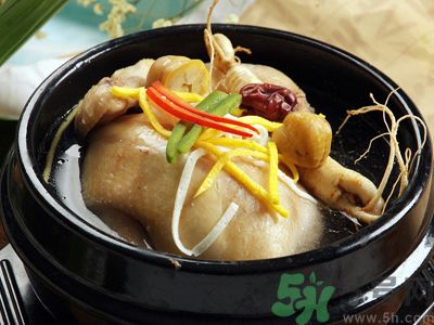 燉雞湯前要焯一下嗎？雞湯怎么燉才最鮮？