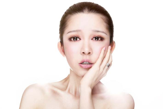 蘭薇兒水漾CC霜怎么樣？蘭薇兒水漾CC霜好用嗎？
