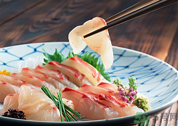 生魚片的做法是什么？如何自制生魚片？