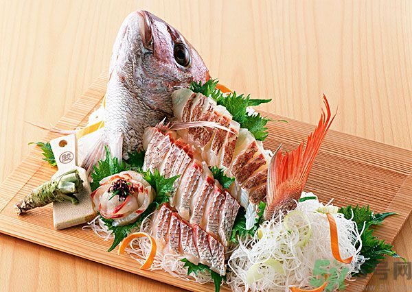 生魚片的做法是什么？如何自制生魚片？