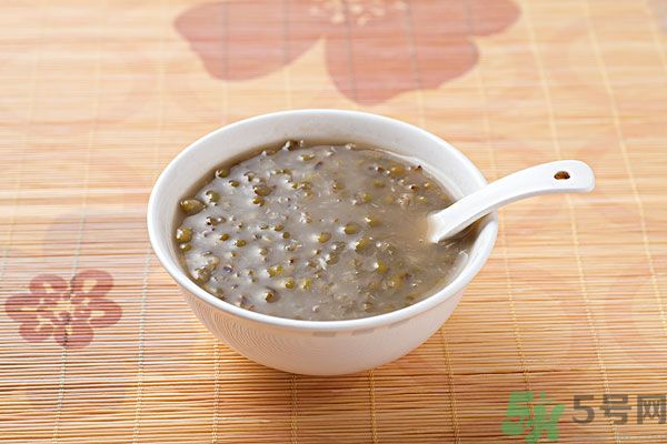 綠豆湯有什么功效？綠豆湯有什么禁忌？
