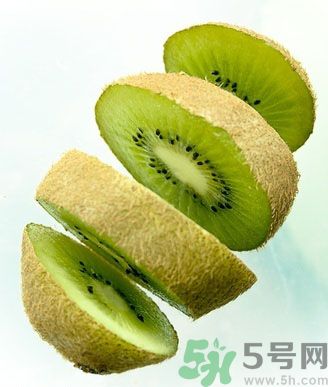 牙齦出血吃獼猴桃有用嗎？吃獼猴桃能治牙齦出血嗎？