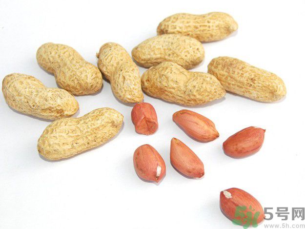 花生可以美白牙齒嗎？怎么用花生美白牙齒？