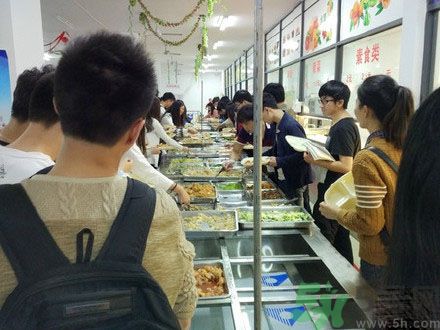 高校10元自助餐有什么？高校10元自助餐怎么樣？