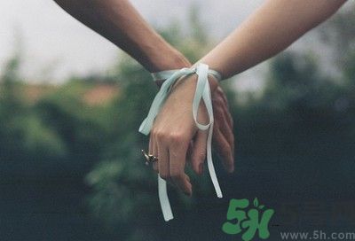 用醋泡手可以護膚嗎？怎么用醋泡手？
