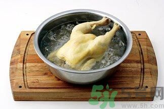 白切雞怎么入味？白切雞怎么做好吃？