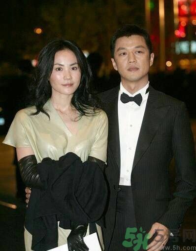 李亞鵬寫給王菲的情詩寫了什么？王菲和李亞鵬為什么離婚？