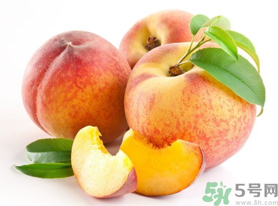 桃子吃多了容易便秘嗎？桃子吃多了會(huì)肚子疼嗎？