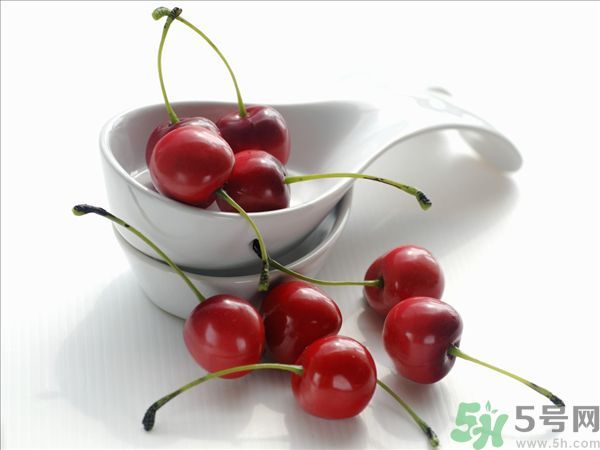 來(lái)月經(jīng)能吃櫻桃嗎？經(jīng)期吃櫻桃好嗎？