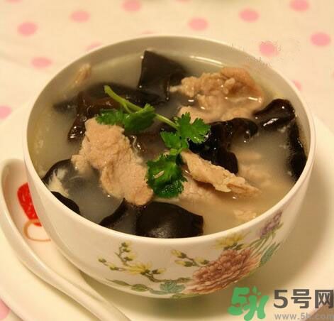 喝啤酒之后可以喝奶茶嗎？喝啤酒之后喝奶茶好嗎？
